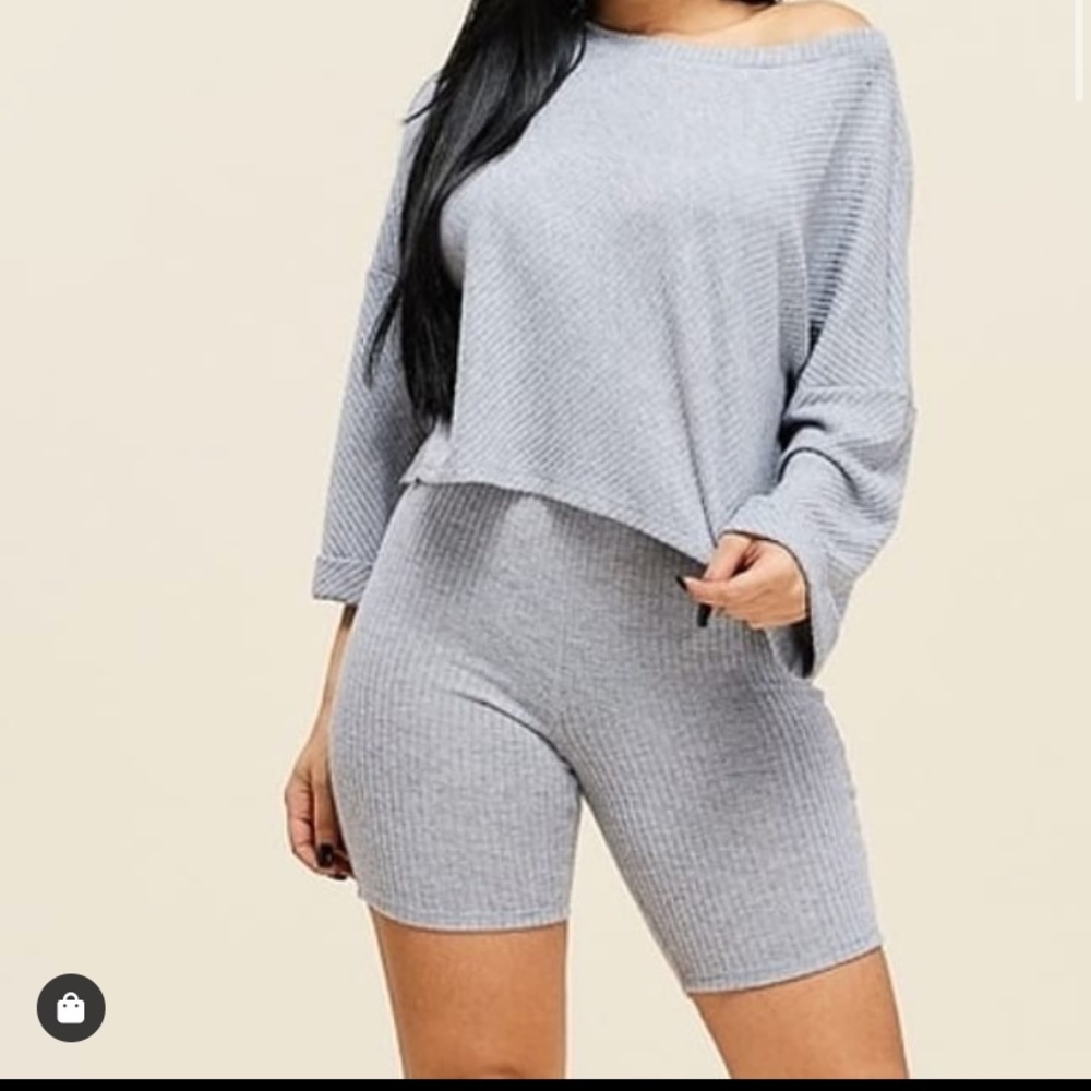 Grey short set